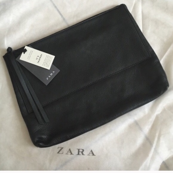 ZARA 100% LEATHER LARGE BLACK CLUTCH ZIP TASSLE BRAND NEW WITH TAGS BLOGGERS FAV